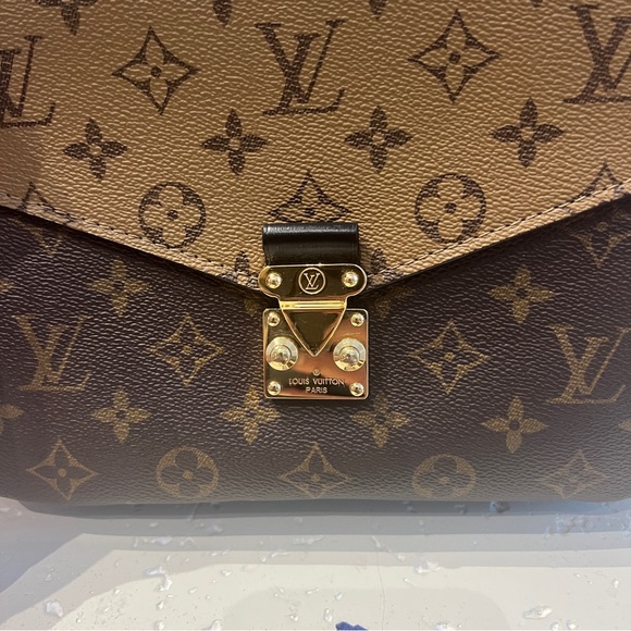 Louis Vuitton pochette Métis in reverse monogram - Picture 10 of 13
